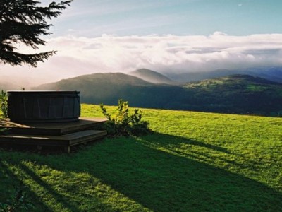 Holiday Cottages with Hot Tubs